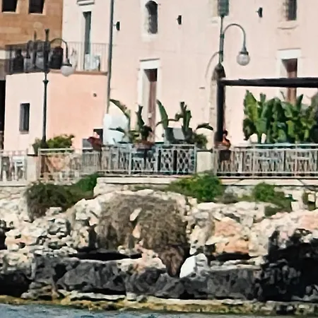 Angela 's House